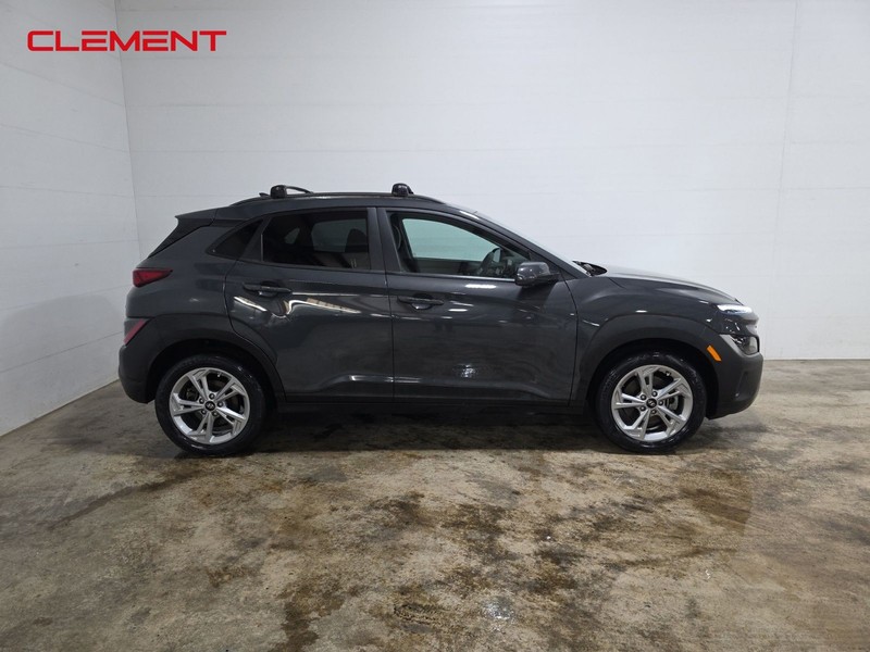 Hyundai Kona Vehicle Image 04