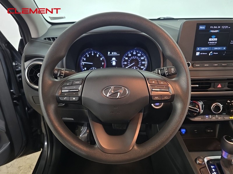 Hyundai Kona Vehicle Image 12