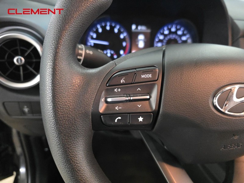 Hyundai Kona Vehicle Image 13