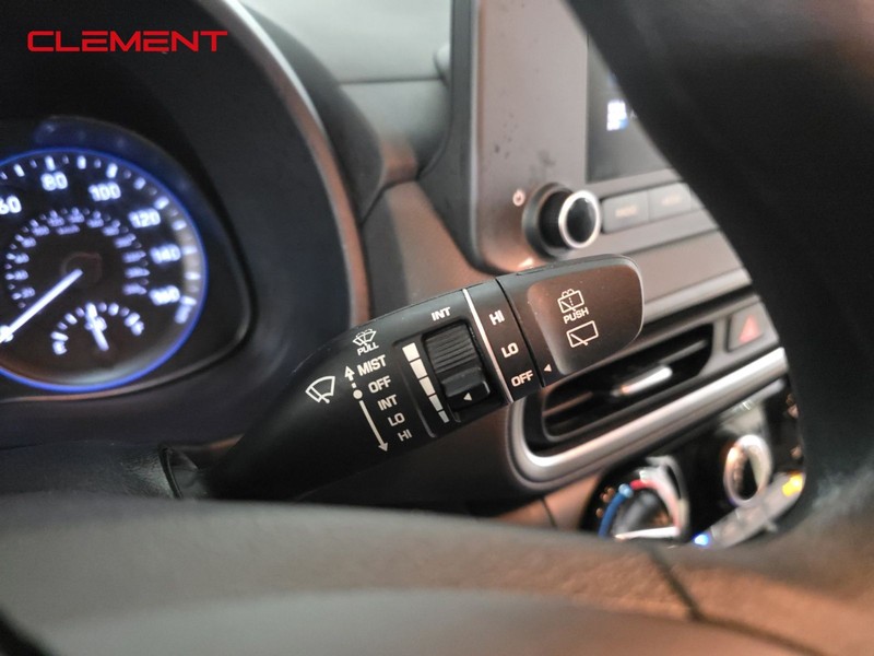 Hyundai Kona Vehicle Image 15