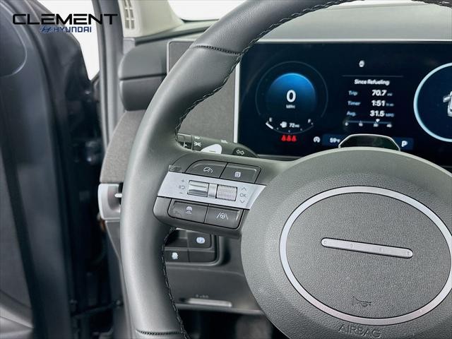 Hyundai Tucson Vehicle Full-screen Gallery Image 14