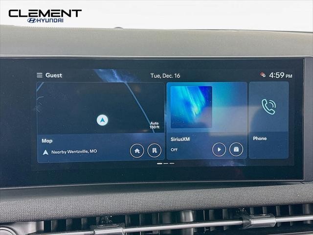 Hyundai Tucson Vehicle Full-screen Gallery Image 17