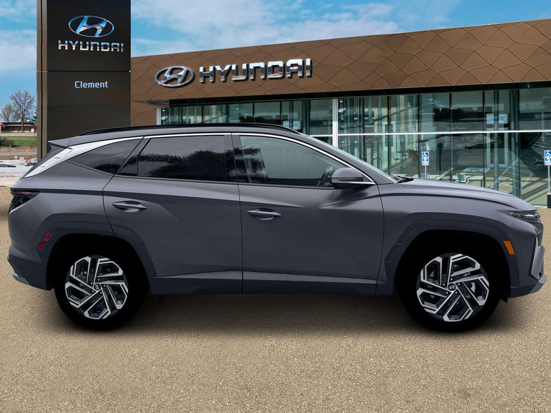 Hyundai Tucson Vehicle Full-screen Gallery Image 9