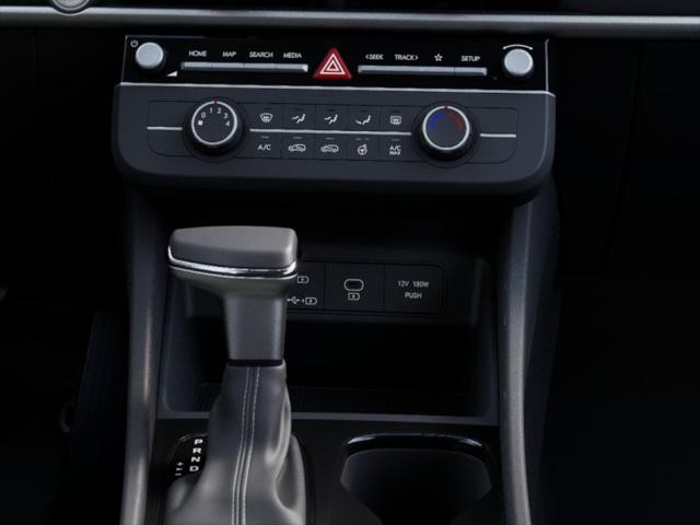 Hyundai Tucson Vehicle Full-screen Gallery Image 16