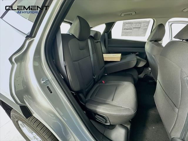 Hyundai Tucson Vehicle Full-screen Gallery Image 26