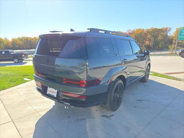 Hyundai Santa Fe Hybrid Vehicle Full-screen Gallery Image 6