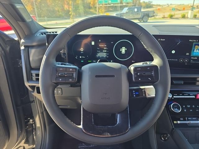 Hyundai Santa Fe Hybrid Vehicle Full-screen Gallery Image 14