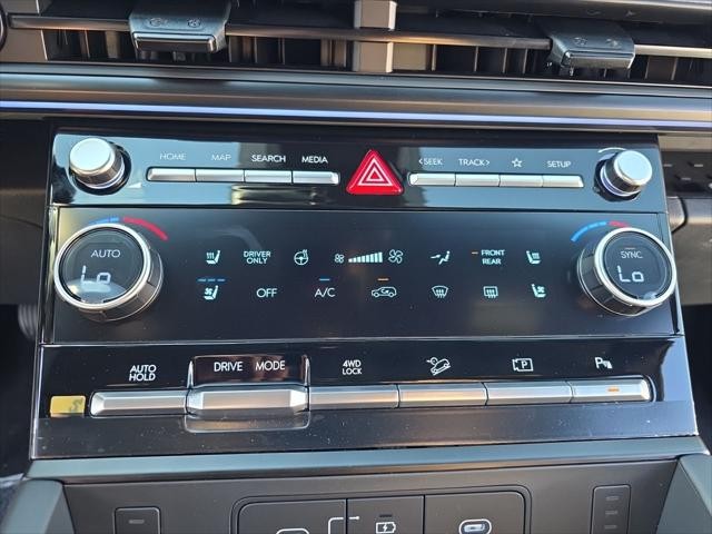 Hyundai Santa Fe Hybrid Vehicle Full-screen Gallery Image 22