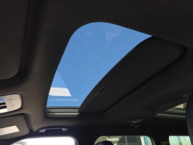 Hyundai Palisade Vehicle Full-screen Gallery Image 26