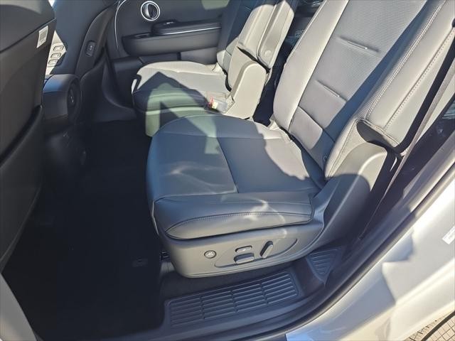 Hyundai Palisade Vehicle Full-screen Gallery Image 32