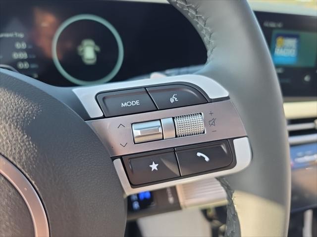 Hyundai Tucson Vehicle Full-screen Gallery Image 16