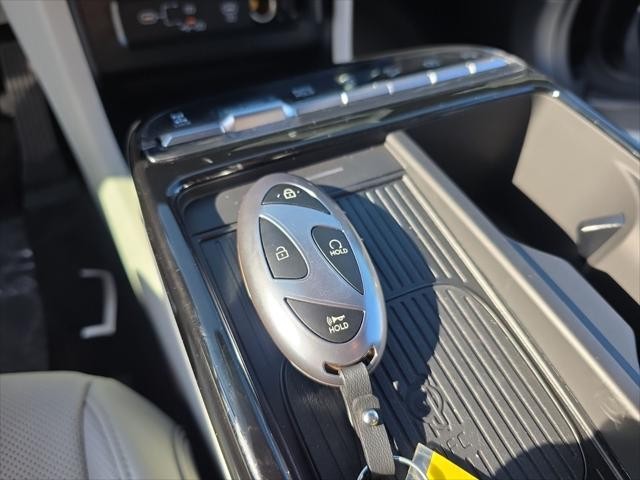 Hyundai Tucson Vehicle Full-screen Gallery Image 23