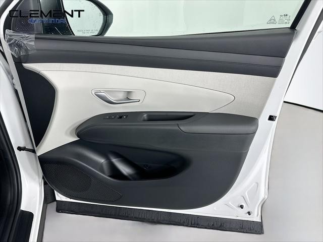 Hyundai Tucson Vehicle Full-screen Gallery Image 31