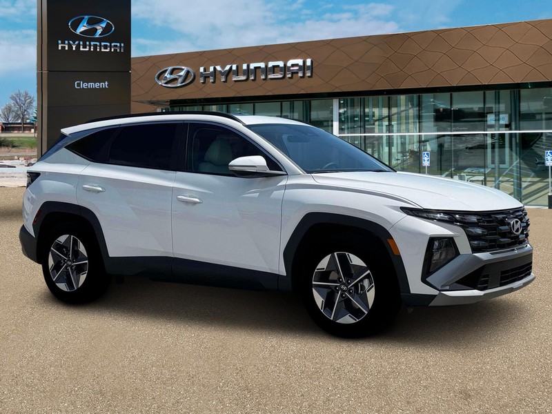 Hyundai Tucson Vehicle Full-screen Gallery Image 10