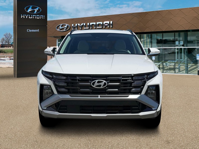 Hyundai Tucson Vehicle Full-screen Gallery Image 12