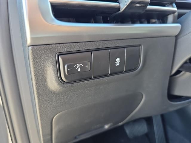 Hyundai Tucson Vehicle Full-screen Gallery Image 12