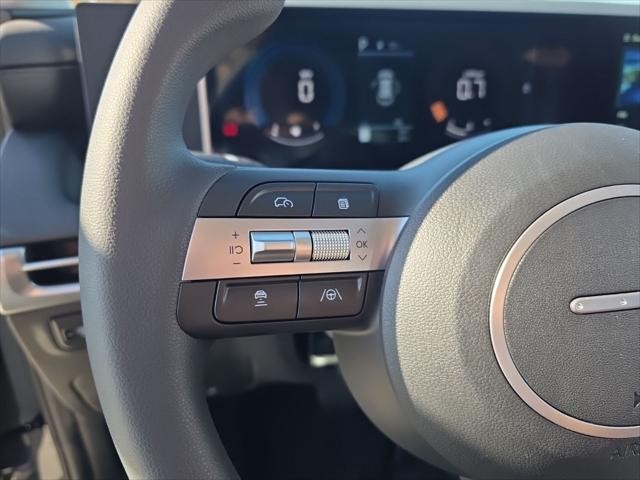 Hyundai Tucson Vehicle Full-screen Gallery Image 15