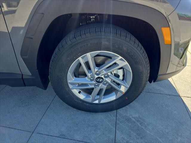 Hyundai Tucson Vehicle Full-screen Gallery Image 33