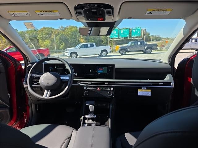 Hyundai Tucson Vehicle Full-screen Gallery Image 11