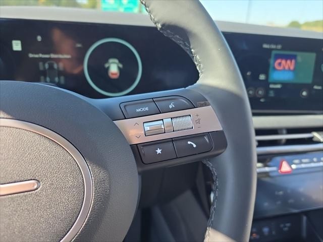 Hyundai Tucson Vehicle Full-screen Gallery Image 16