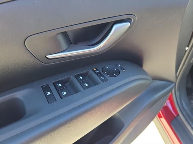 Hyundai Tucson Vehicle Full-screen Gallery Image 24