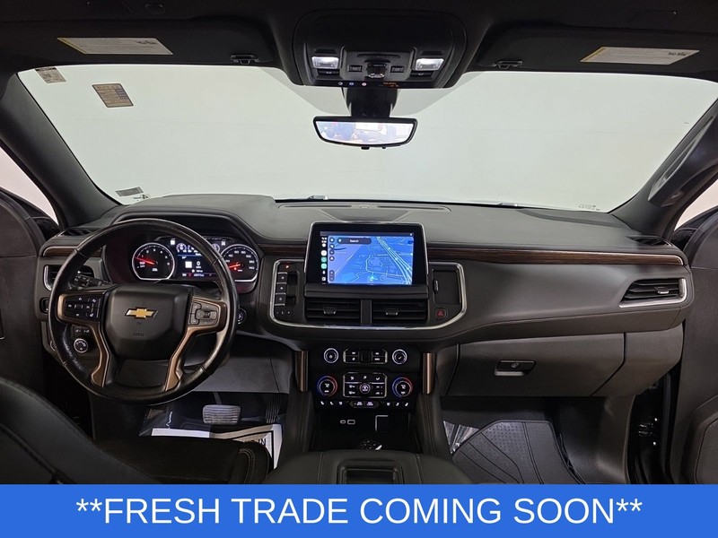 Chevrolet Suburban Vehicle Full-screen Gallery Image 10