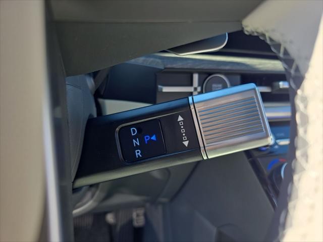 Hyundai Santa Fe Vehicle Full-screen Gallery Image 17