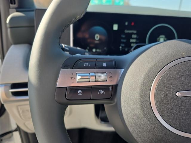 Hyundai Tucson Vehicle Full-screen Gallery Image 15