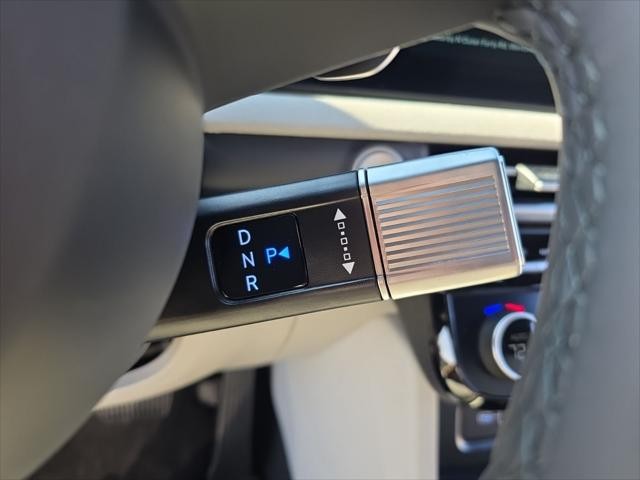 Hyundai Tucson Vehicle Full-screen Gallery Image 17