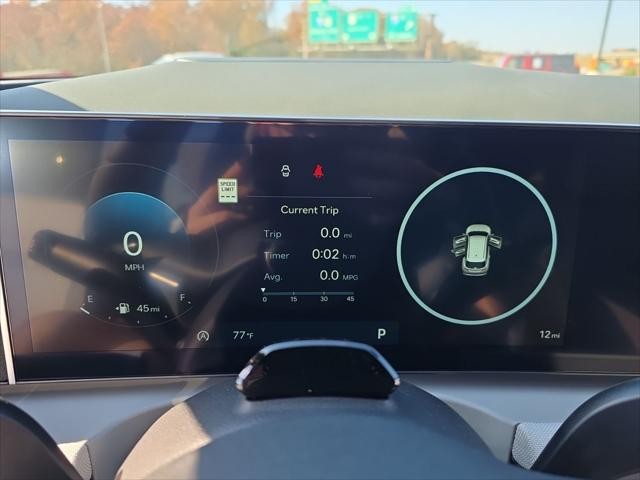 Hyundai Tucson Vehicle Full-screen Gallery Image 18