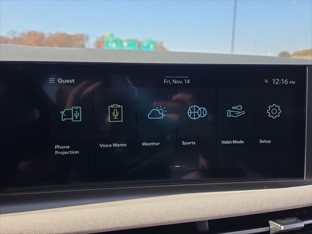 Hyundai Tucson Vehicle Full-screen Gallery Image 20