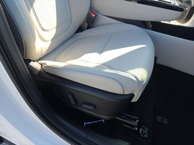 Hyundai Tucson Vehicle Full-screen Gallery Image 35