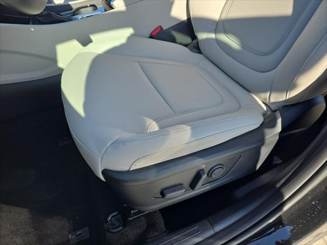 Hyundai Tucson Vehicle Full-screen Gallery Image 27