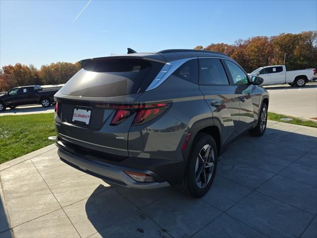 Hyundai Tucson Vehicle Full-screen Gallery Image 6