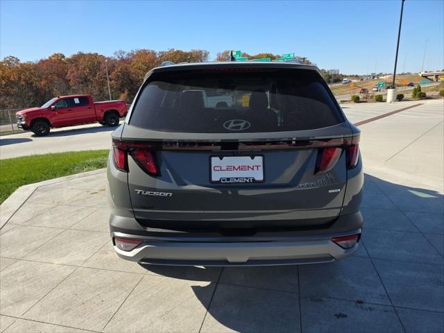 Hyundai Tucson Vehicle Full-screen Gallery Image 7