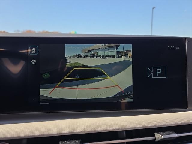 Hyundai Tucson Vehicle Full-screen Gallery Image 21