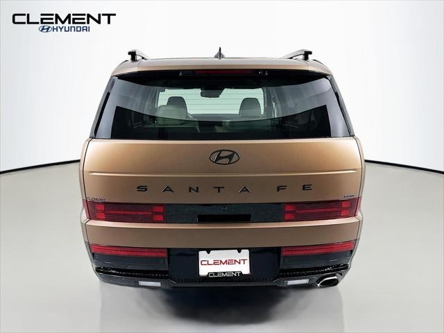 Hyundai Santa Fe Vehicle Full-screen Gallery Image 7