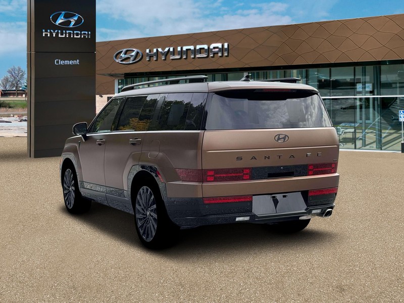 Hyundai Santa Fe Vehicle Full-screen Gallery Image 5