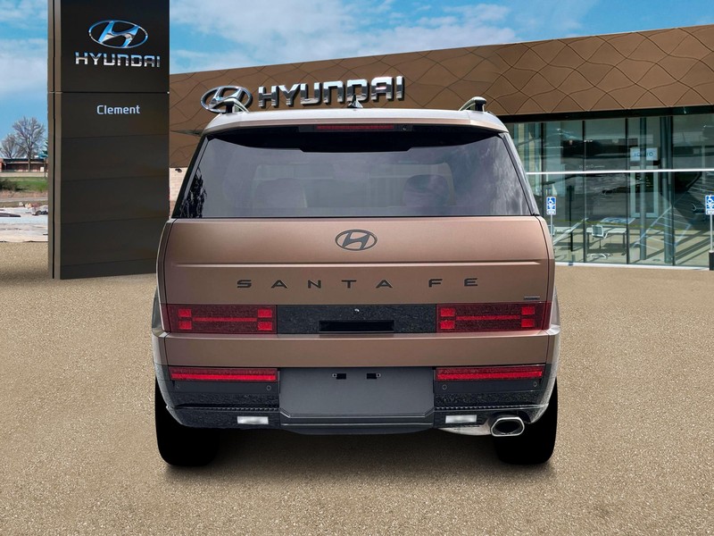 Hyundai Santa Fe Vehicle Full-screen Gallery Image 6