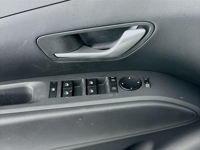 Hyundai Tucson Vehicle Full-screen Gallery Image 23