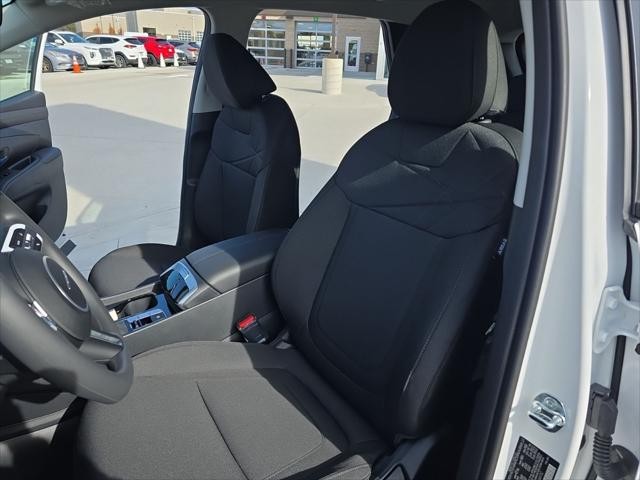 Hyundai Tucson Vehicle Full-screen Gallery Image 27