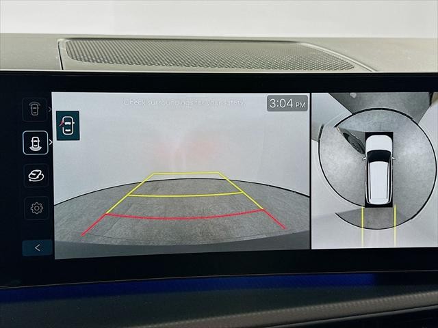 Hyundai Santa Fe Hybrid Vehicle Image 18