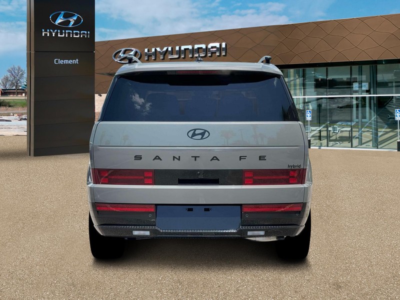 Hyundai Santa Fe Hybrid Vehicle Full-screen Gallery Image 6