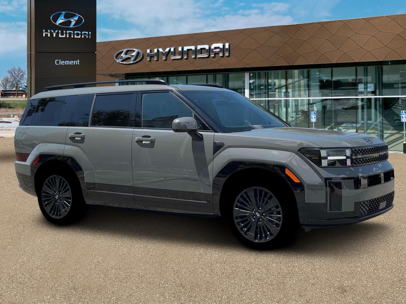 Hyundai Santa Fe Hybrid Vehicle Full-screen Gallery Image 10