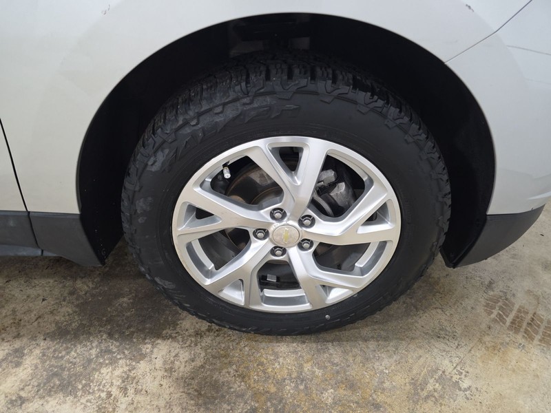 Chevrolet Equinox Vehicle Image 33