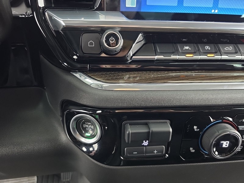 Chevrolet Silverado 1500 Vehicle Image 23