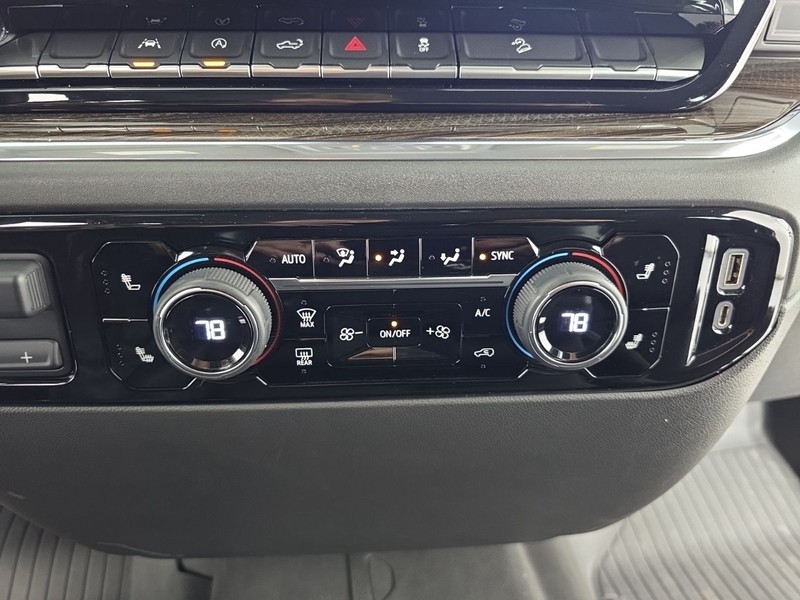 Chevrolet Silverado 1500 Vehicle Image 26