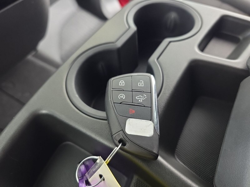 Chevrolet Silverado 1500 Vehicle Image 28