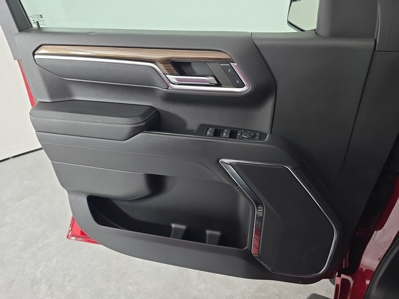 Chevrolet Silverado 1500 Vehicle Image 31