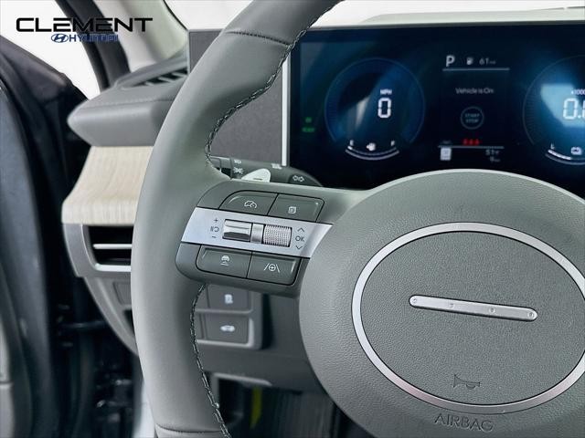 Hyundai Sonata Hybrid Vehicle Full-screen Gallery Image 14